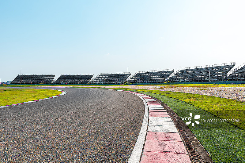 上海国际赛车场建筑与赛道图片素材