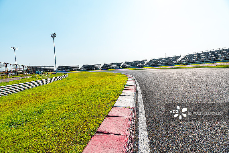上海国际赛车场建筑与赛道图片素材