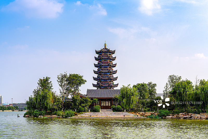 航拍中国河南商丘睢县北湖凤鸣岛图片素材