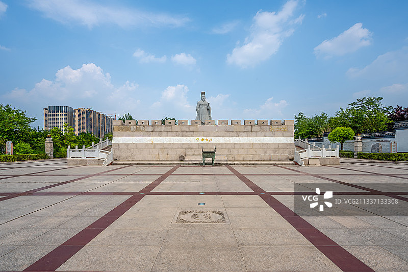 中国河南商丘睢县北湖公园望母台图片素材