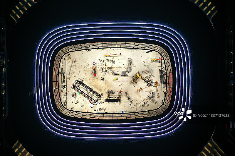 上海浦东足球场夜景图片素材