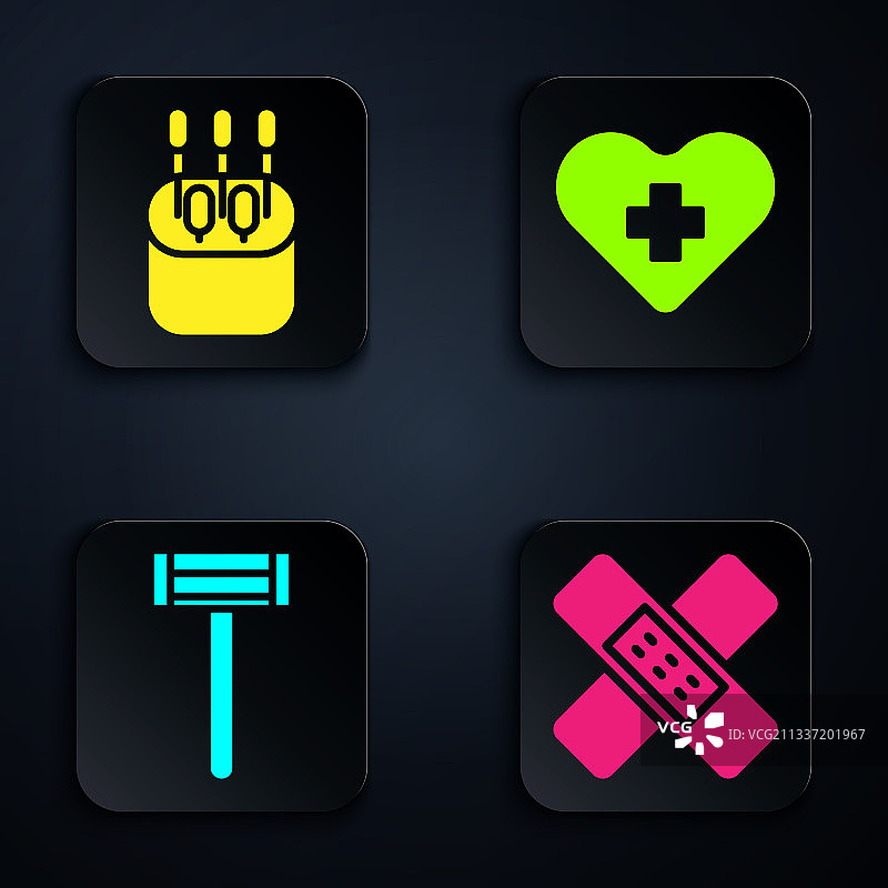 交叉的绷带、膏药和棉签图片素材