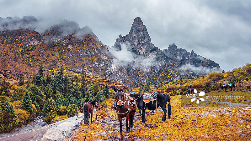 仙境扎尕那图片素材