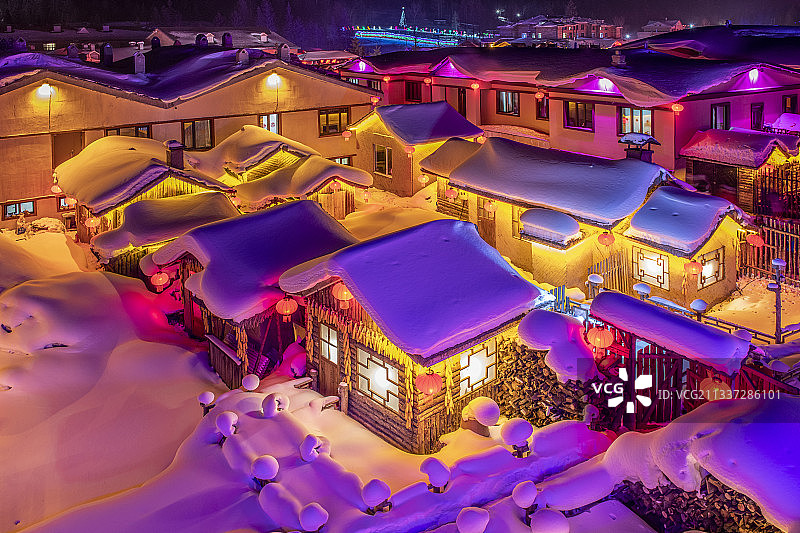 雪乡夜景图片素材