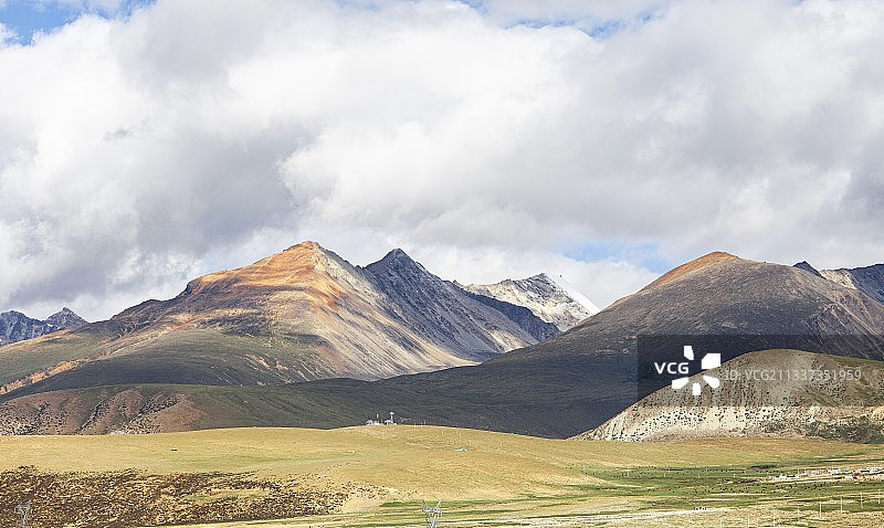 西藏的山脉图片素材