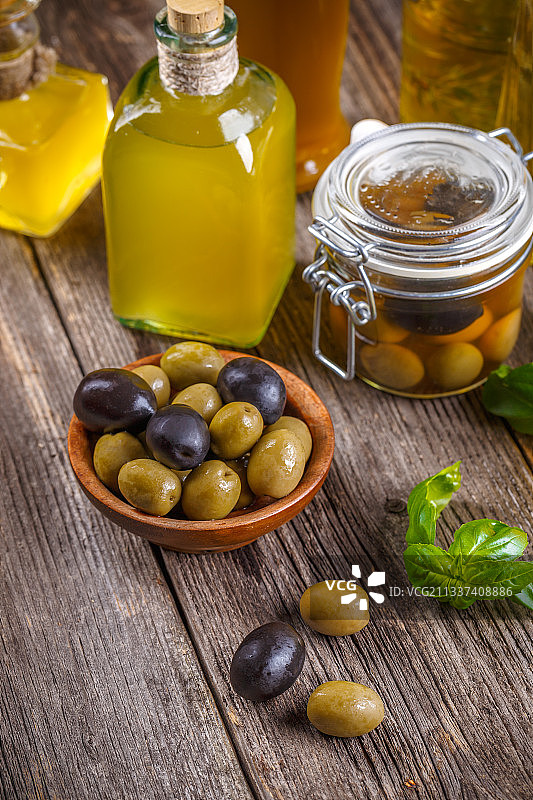 橄榄和橄榄油图片素材
