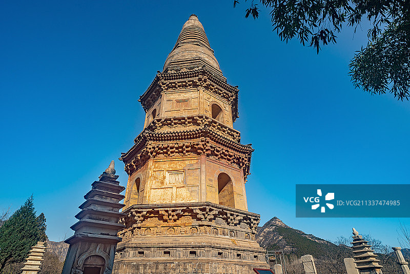 北京云居寺北塔和唐塔图片素材