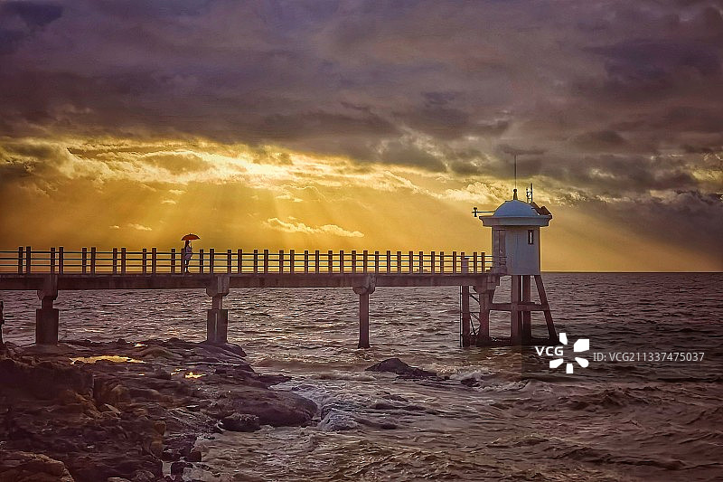 淇澳岛太阳雨图片素材