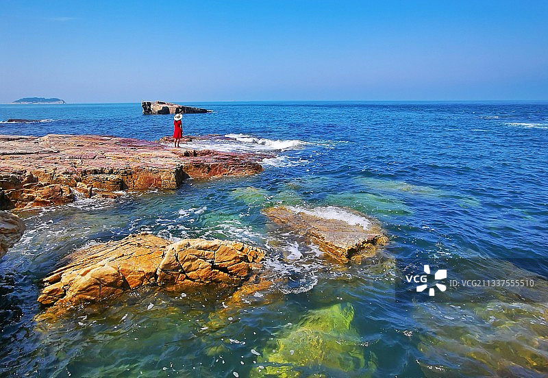 长岛少女的心思图片素材