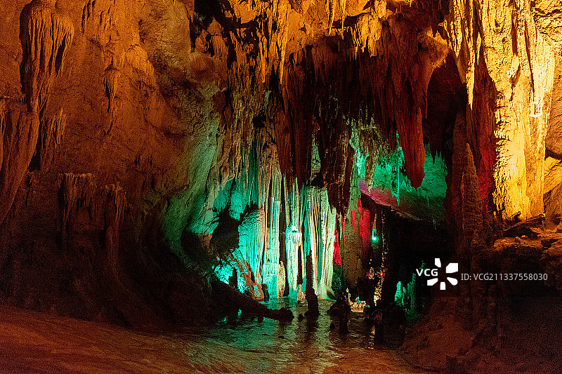 湘西凤凰奇梁洞溶洞景观图片素材