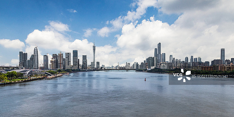 广州珠江两岸，琶洲，珠江新城图片素材