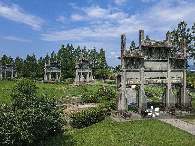 航拍安徽歙县棠樾牌坊群图片素材