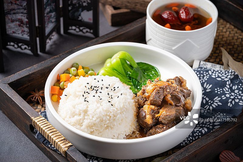 中式卤肉套餐饭图片素材