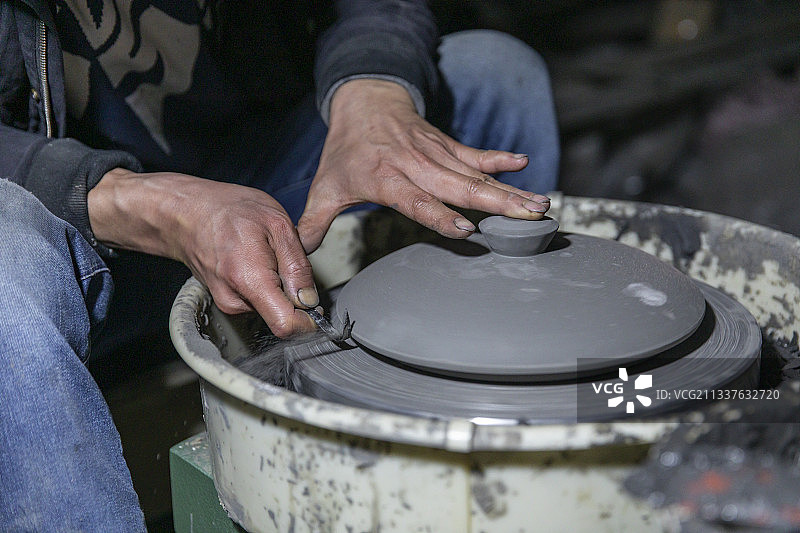 四川省雅安市荥经县砂器制作图片素材