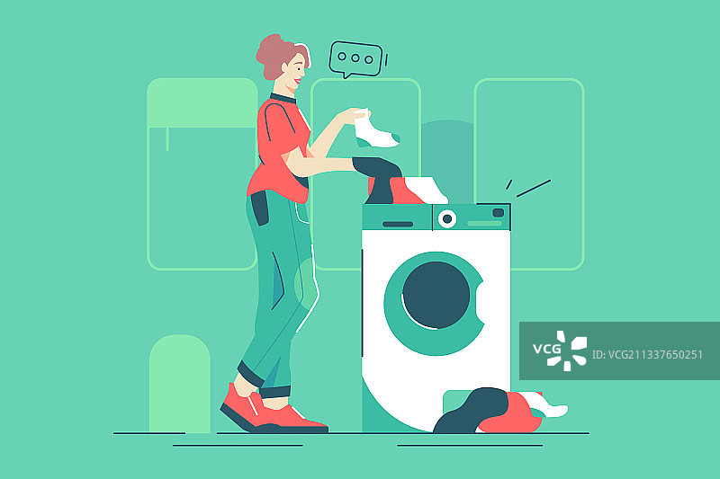 女人站在洗衣机旁图片素材