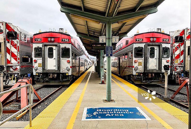 老站台图片素材