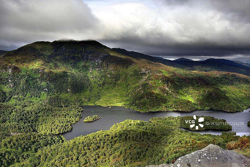苏格兰洛蒙德湖特罗萨克斯国家公园卡特琳湖图片素材