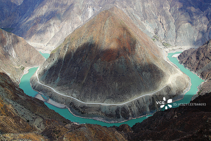 云南迪庆金沙江大拐弯图片素材