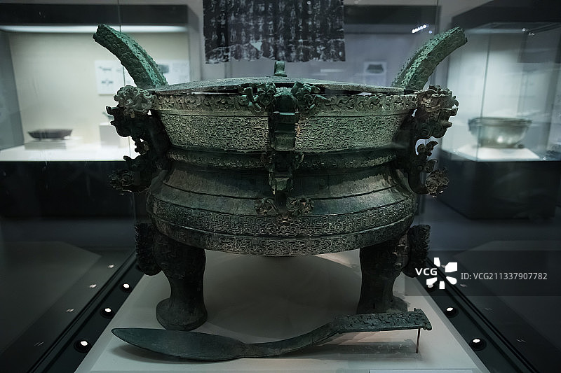 中国国家博物馆王子午青铜鼎附匕春秋楚1978年河南浙川图片素材