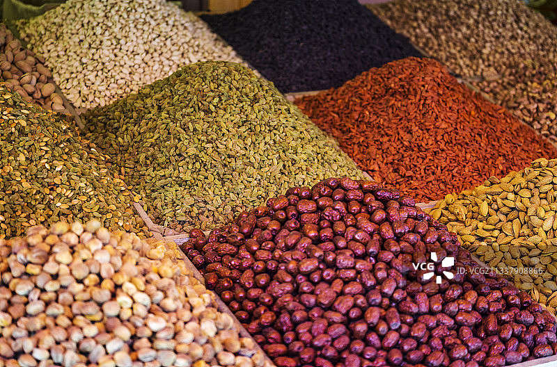 新疆大巴扎的干果葡萄干图片素材