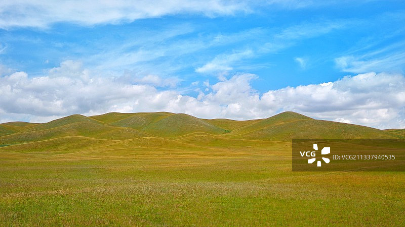 秋天的巴音布鲁克草原图片素材