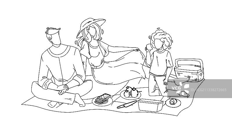 一家人在户外野餐图片素材