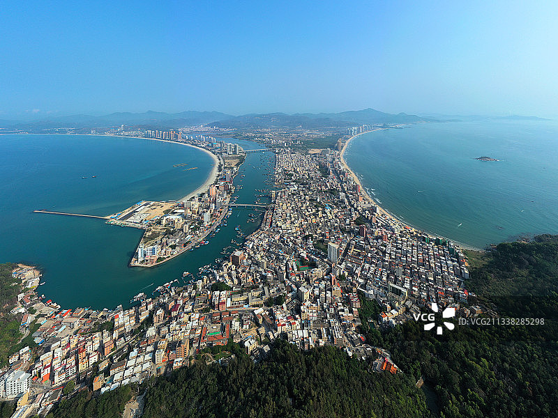 广东省惠州市惠东县港口镇大星山双月湾观景台航拍图片素材