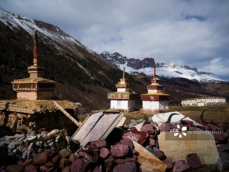 西藏昌都市丁青县孜珠寺高清照片图片素材