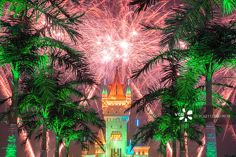 青岛方特梦幻王国烟花图片素材