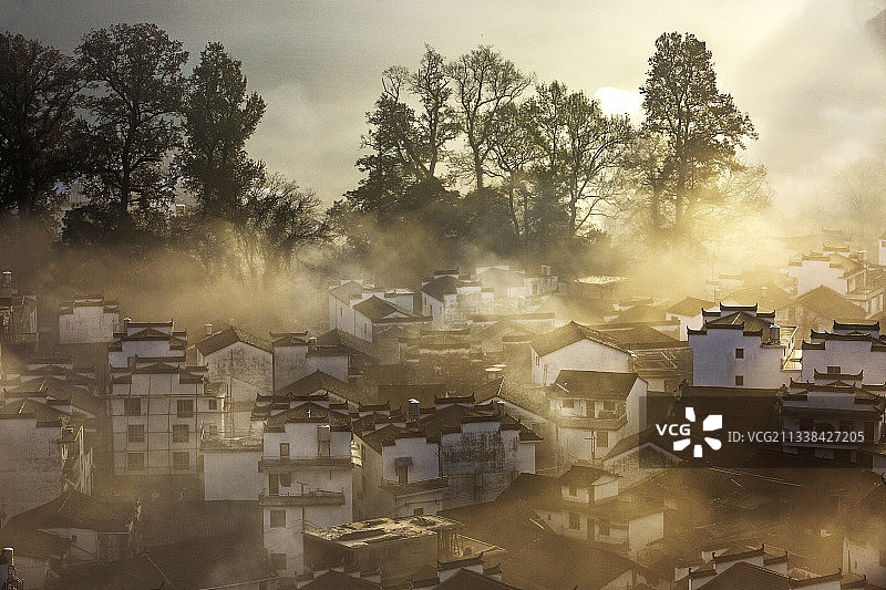 山村晨曦（江西石城）图片素材