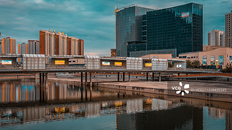西宁火车站湟水河边图片素材