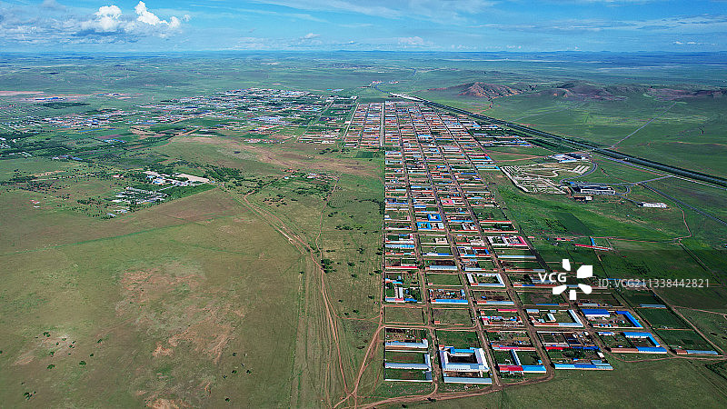 宁静的村庄图片素材