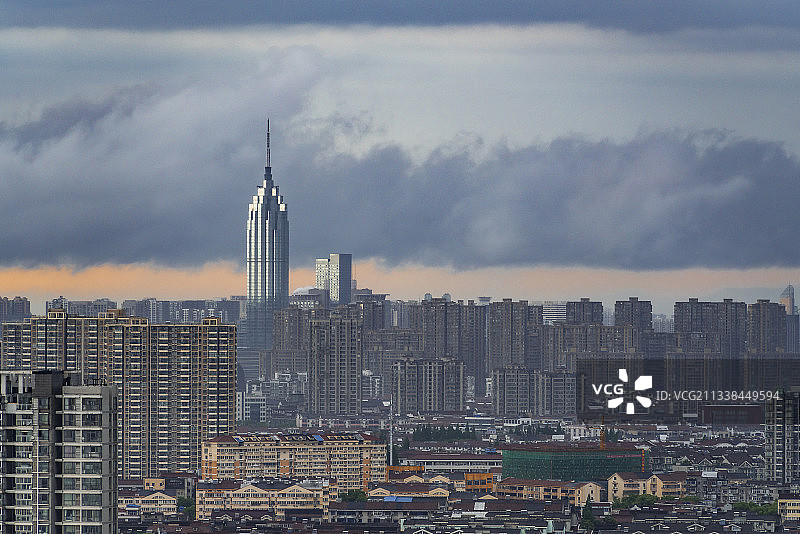 风雨无阻图片素材