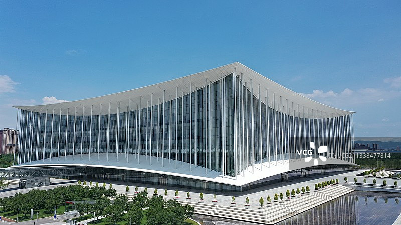 西安国际会展中心原图图片素材