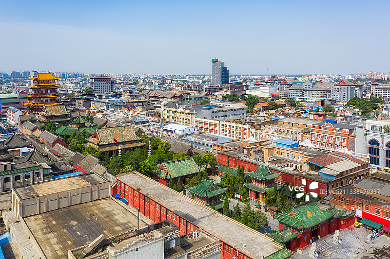 河南开封大相国寺夏季户外风光航拍视角图片素材