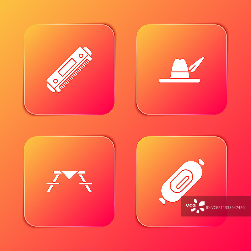 口琴、慕尼黑啤酒节帽子、野餐桌图片素材