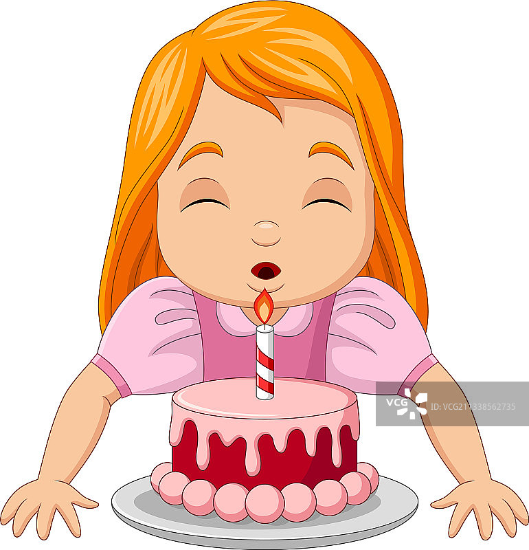 快乐的女孩吹生日蛋糕上的蜡烛图片素材