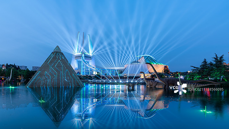 夜色中华恐龙园图片素材