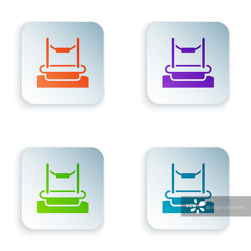 彩色蹦极跳床金属设施图片素材