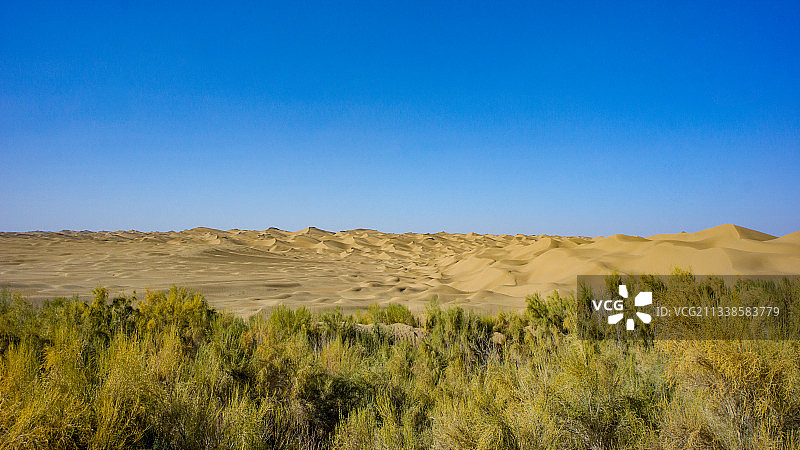 塔克拉玛干沙漠图片素材
