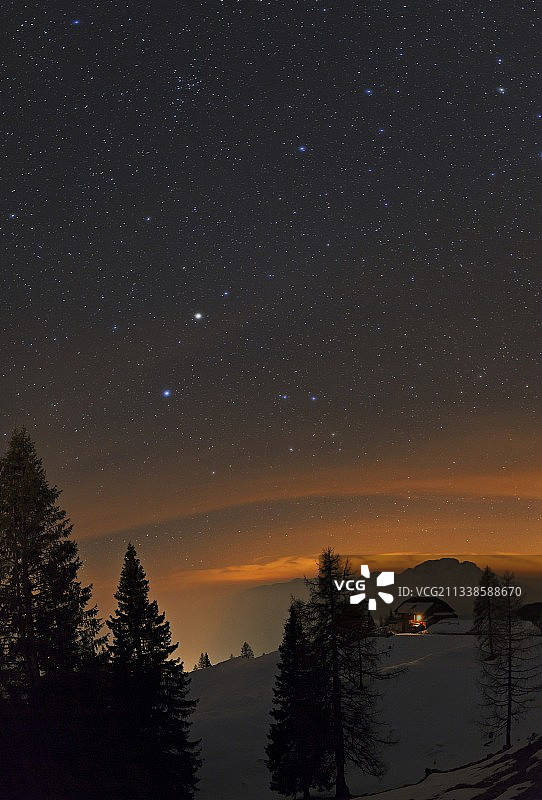 高山夜空图片素材