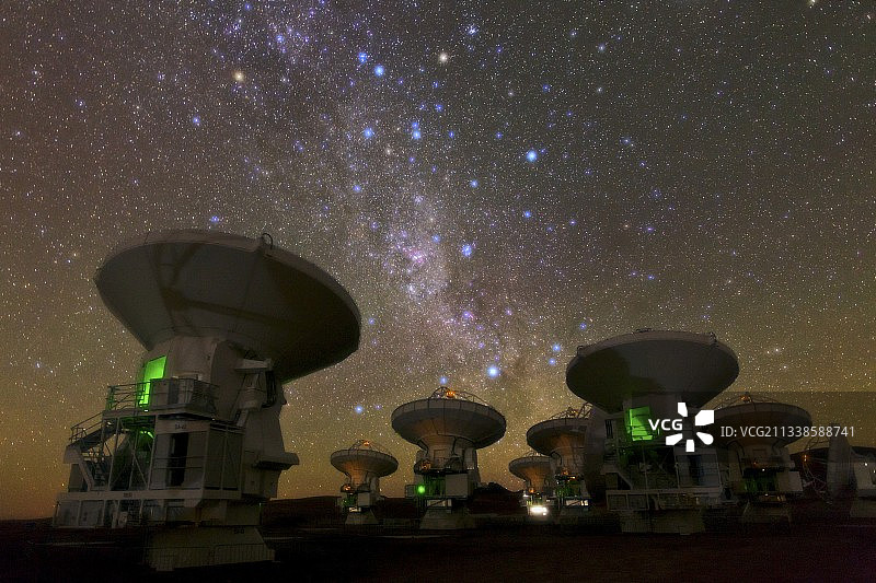 ALMA射电天文学天线图片素材