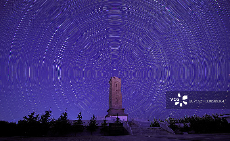 星空下的纪念碑图片素材