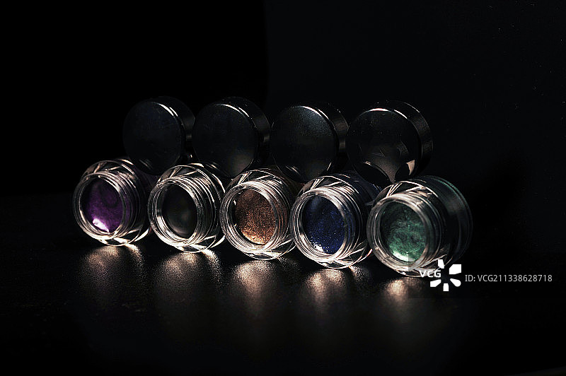 化妆品眼影图片素材