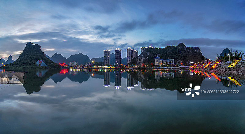 成龙湖夜景图片素材