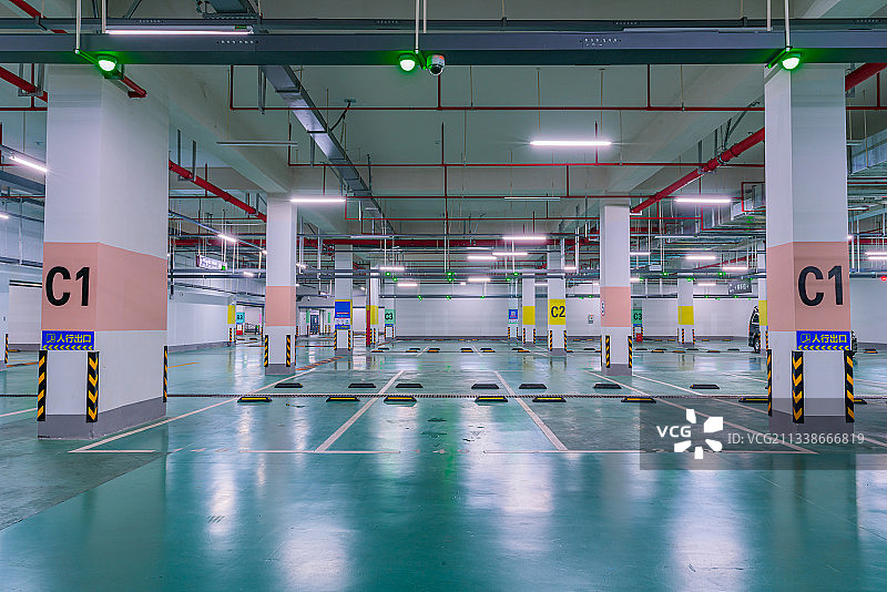停车场 地下 车库 室内图片素材