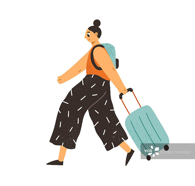 快乐的女人带着手提箱和背包旅行图片素材