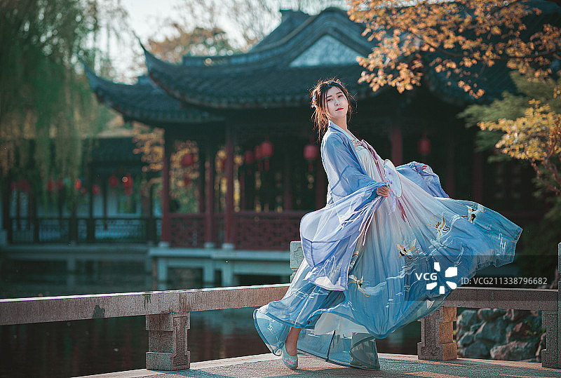 汉服起舞图片素材