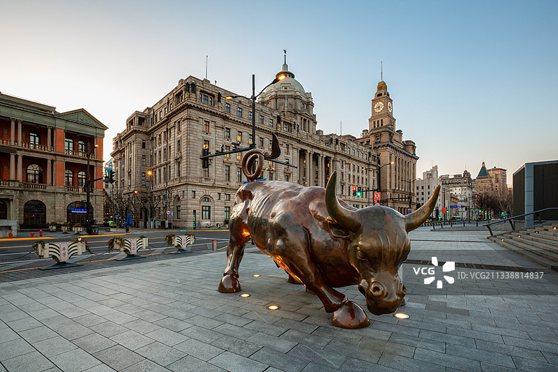外滩铜牛图片素材