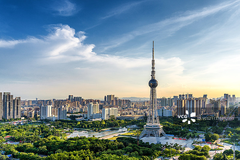 佛山电视塔城市天际线图片素材
